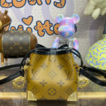 Louis Vuitton Online Only M82885 Apricot